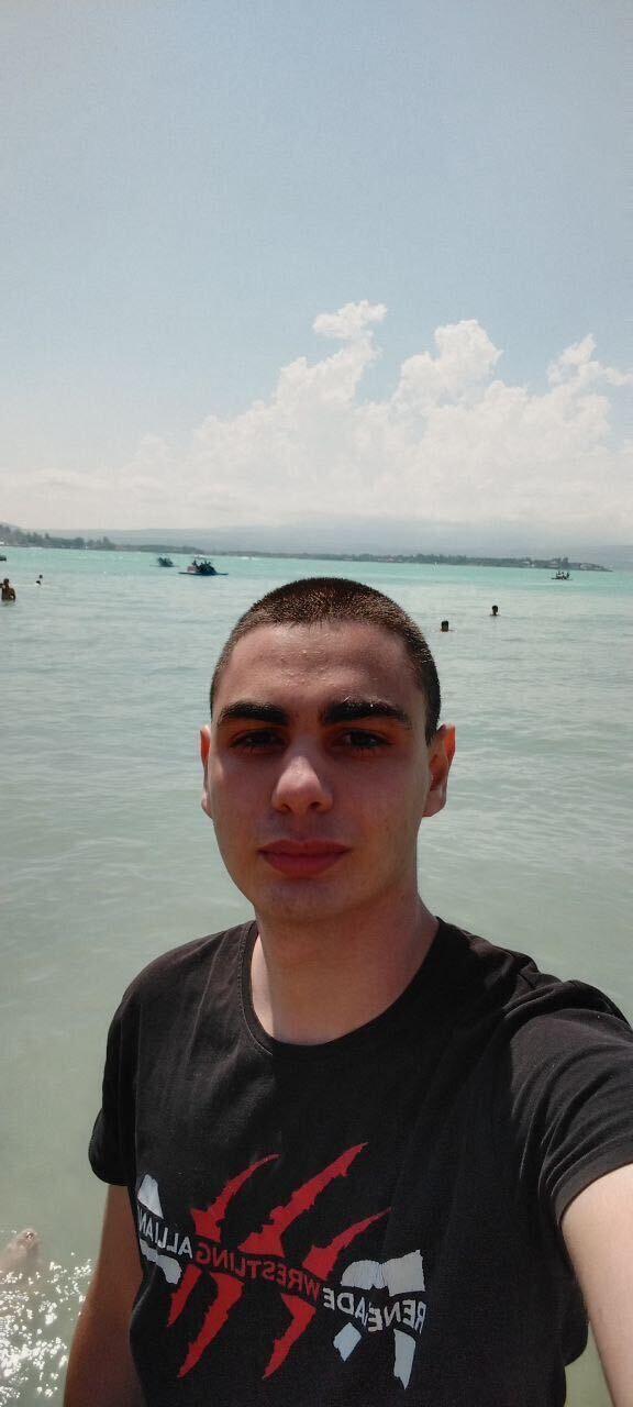  --,   Tigran, 21 ,   ,   