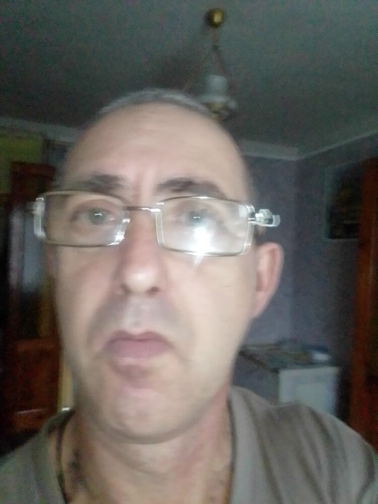  48401871  , 51 ,    