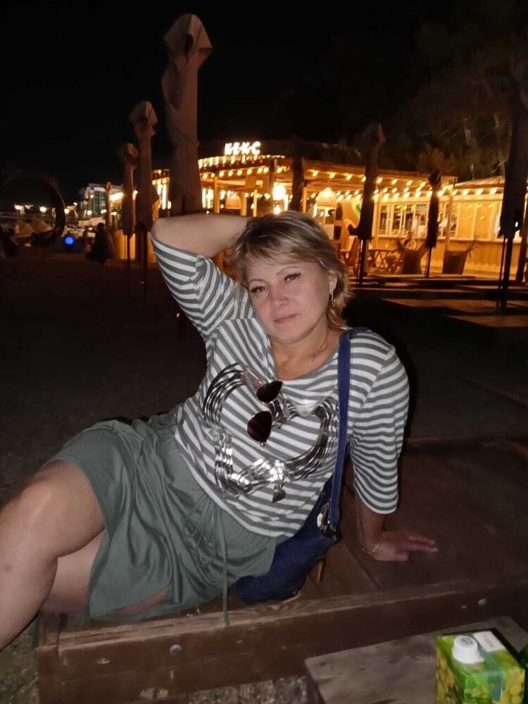  48194551  Svetlana, 48 ,    
