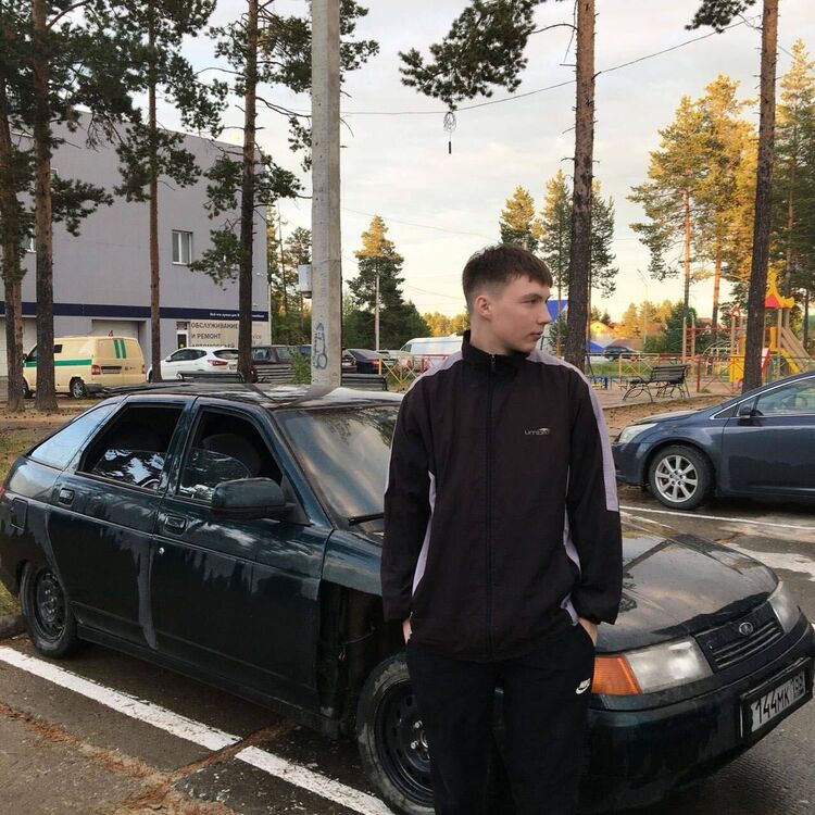 ���� 40371141 ����� ������, 22 ����, ���� ���������� � �������������