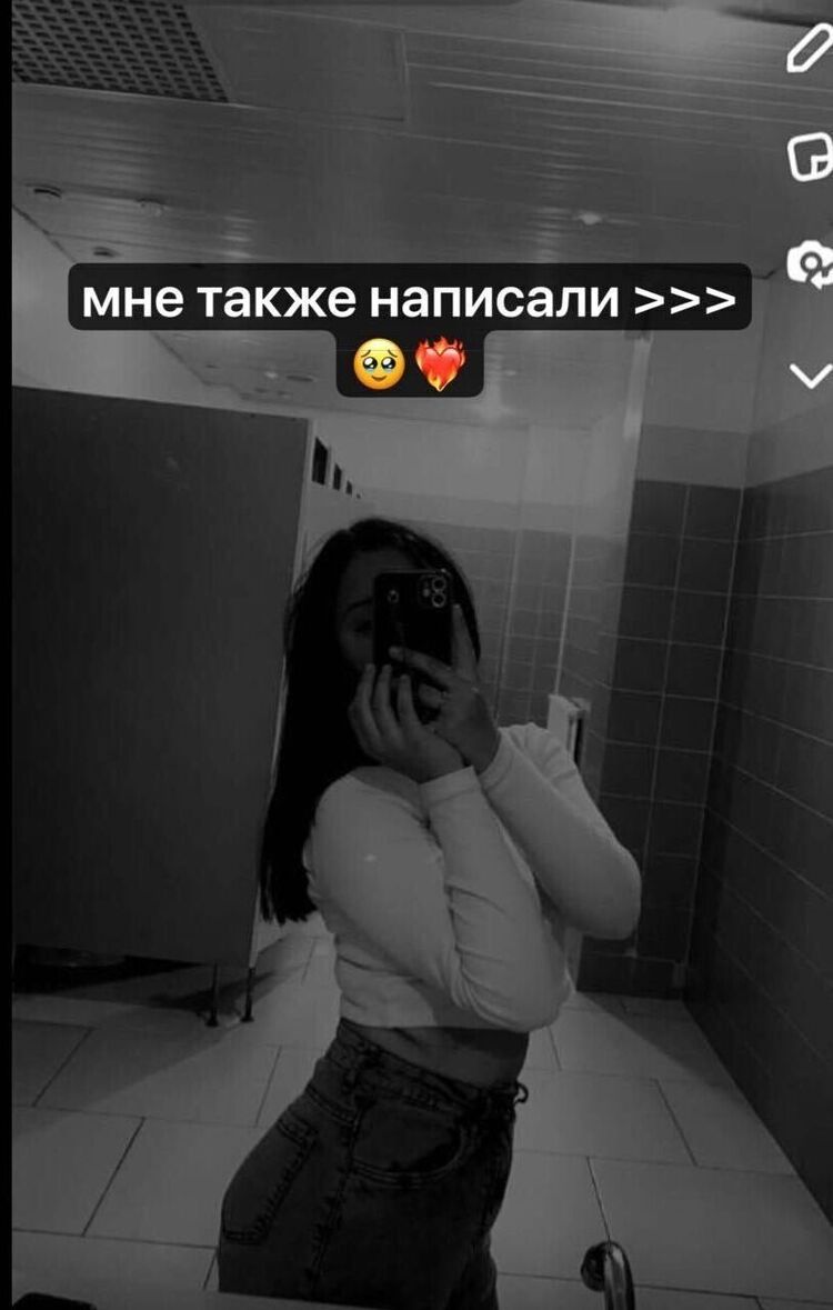  44583451  , 18 ,    