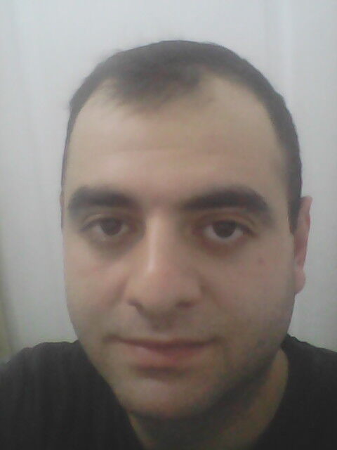  9214351  Lavo, 40 ,    