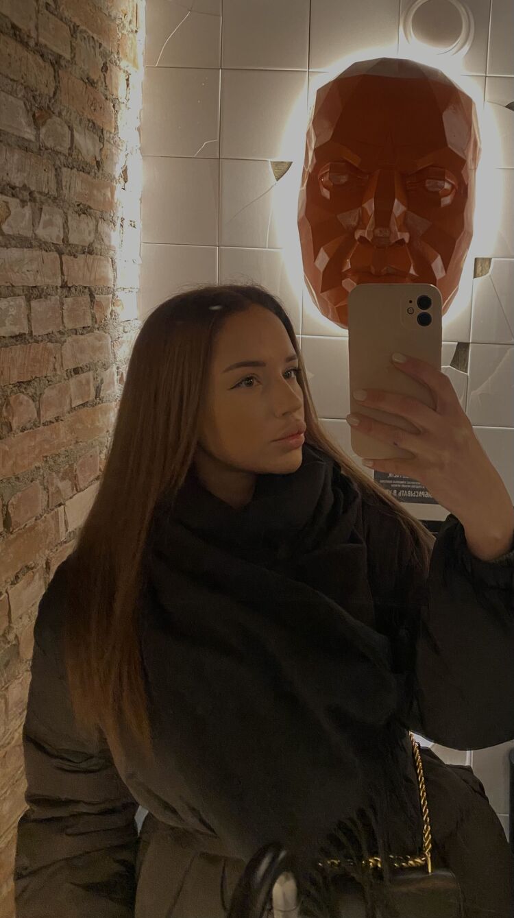  -,   Anastasia, 30 ,   ,   
