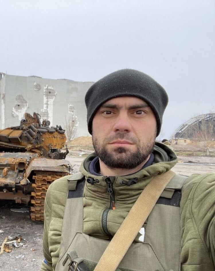  ,   Sergej, 37 ,   ,   