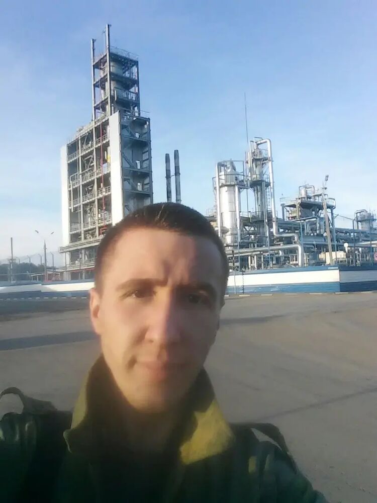  ,   Maxim, 34 ,   ,   