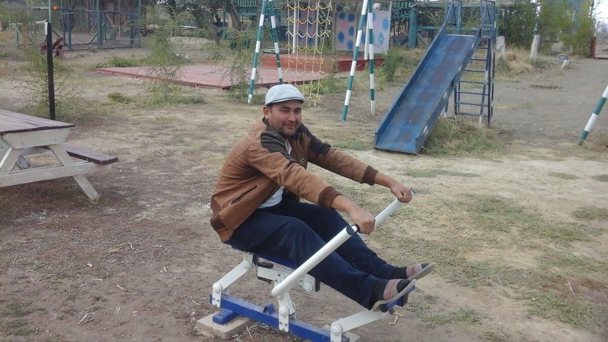  11699131  Abdulla, 49 ,    