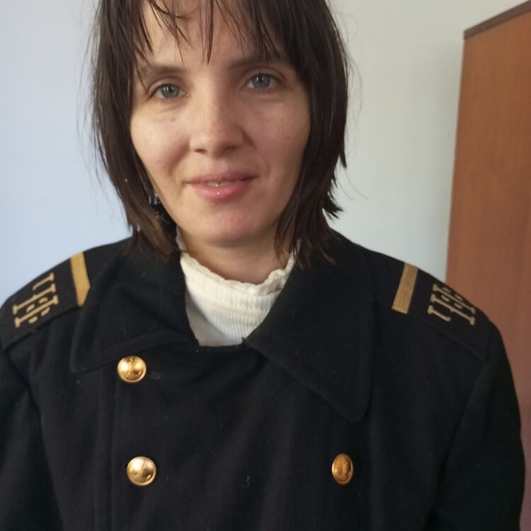  46443771  Olga, 31 ,    