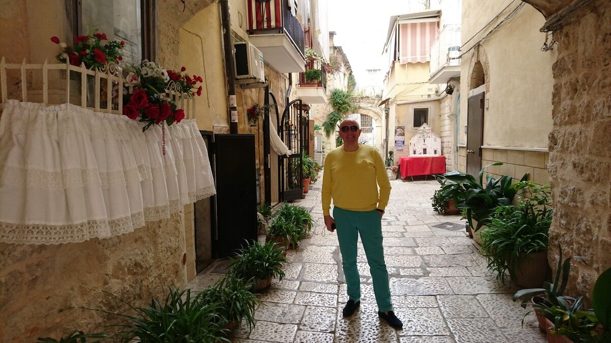  ,   RISHARD, 68 ,   