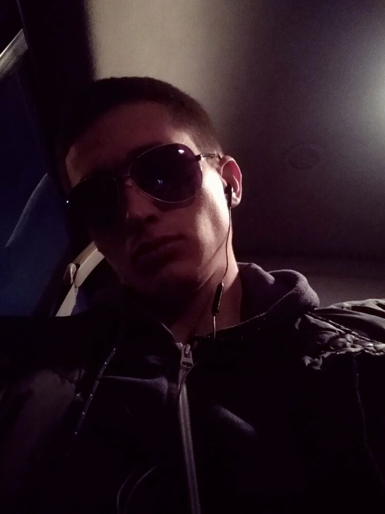  ,   Vakha, 26 ,   ,   