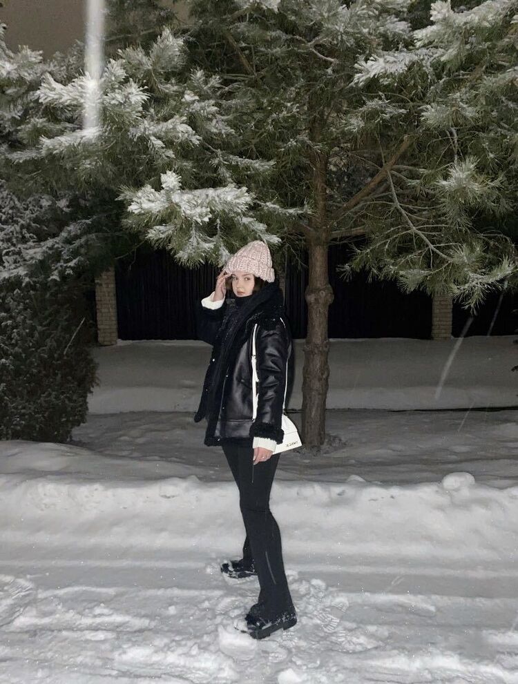  ,   , 20 ,   c 