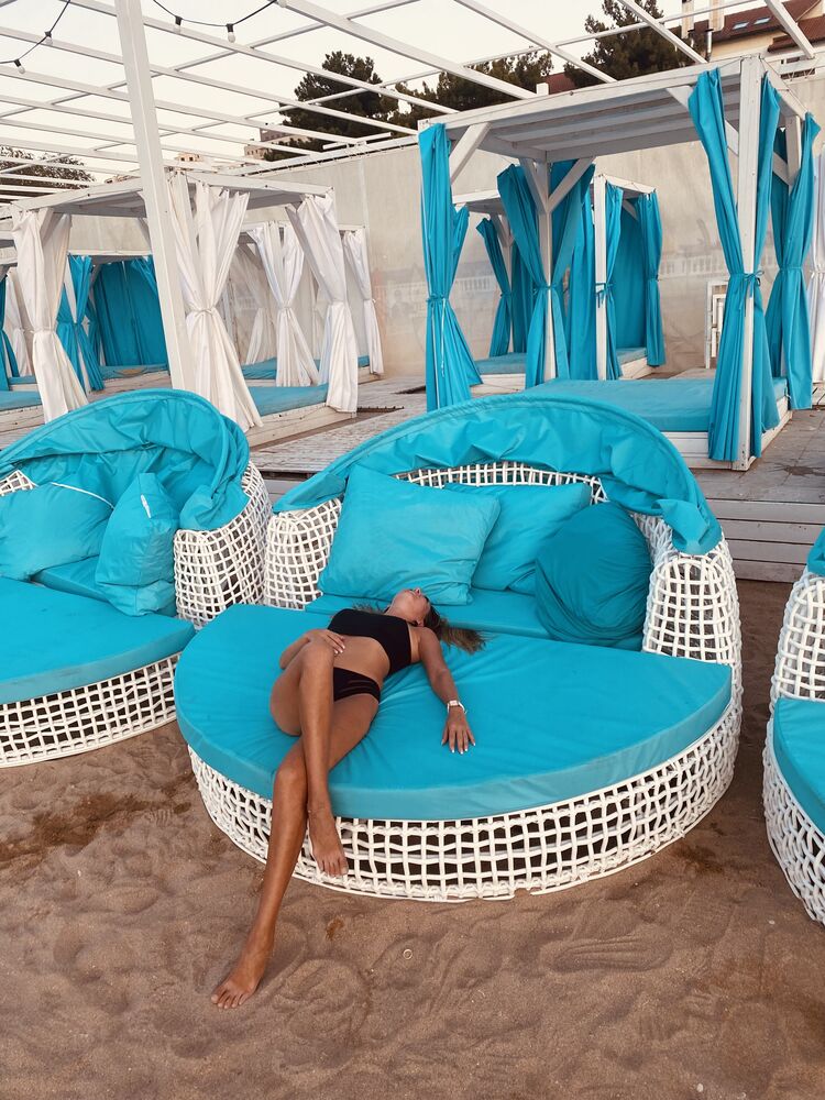  48962351  , 32 ,    -