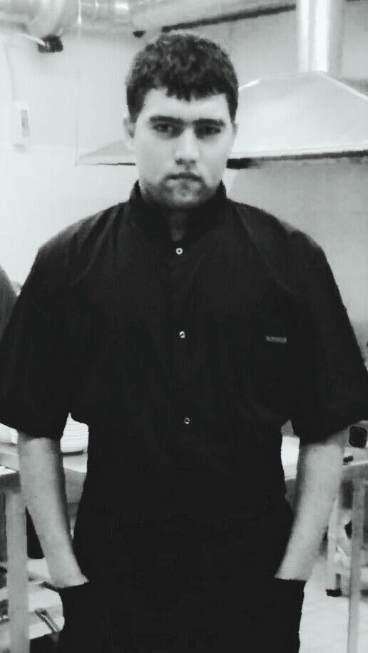  15807121  Murad, 38 ,    