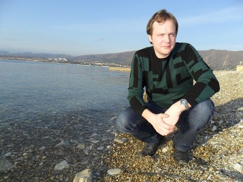  ,   Slavik, 35 ,   ,   , c 