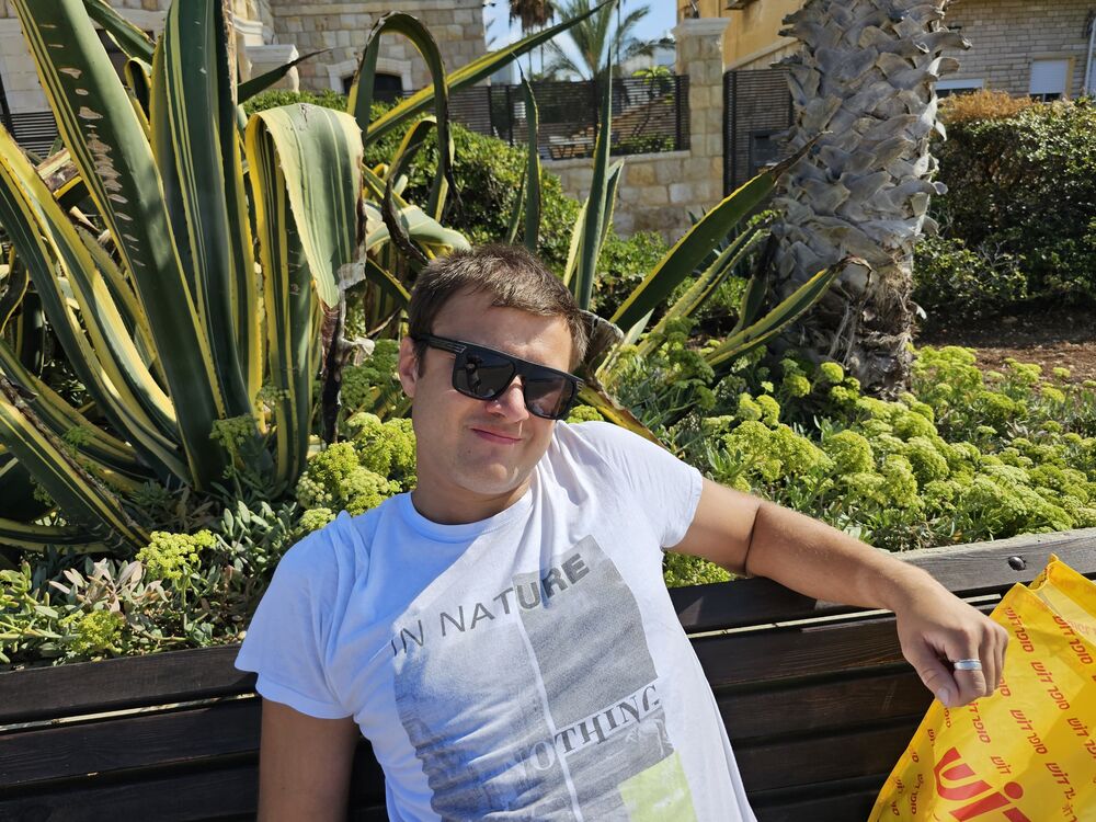  Azor,   Anatoly, 35 ,   ,   