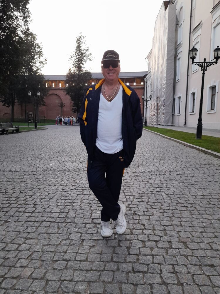  ,   Vyacheslav, 49 ,   ,   , c 