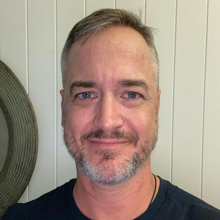  49352201  Johnweeky, 59 ,    Chagrin Falls