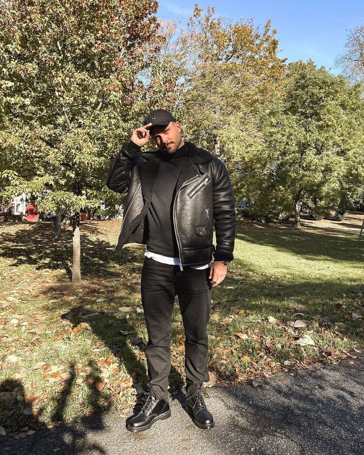  53930711  Dietrich, 40 ,     