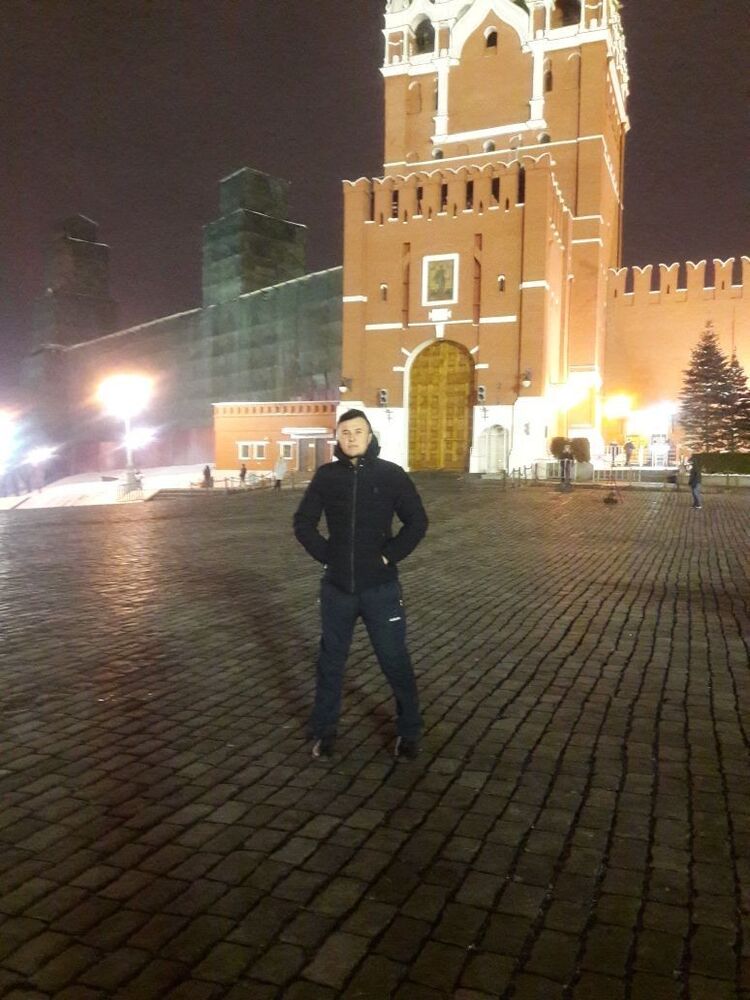  11385311  Iliyaz, 30 ,    