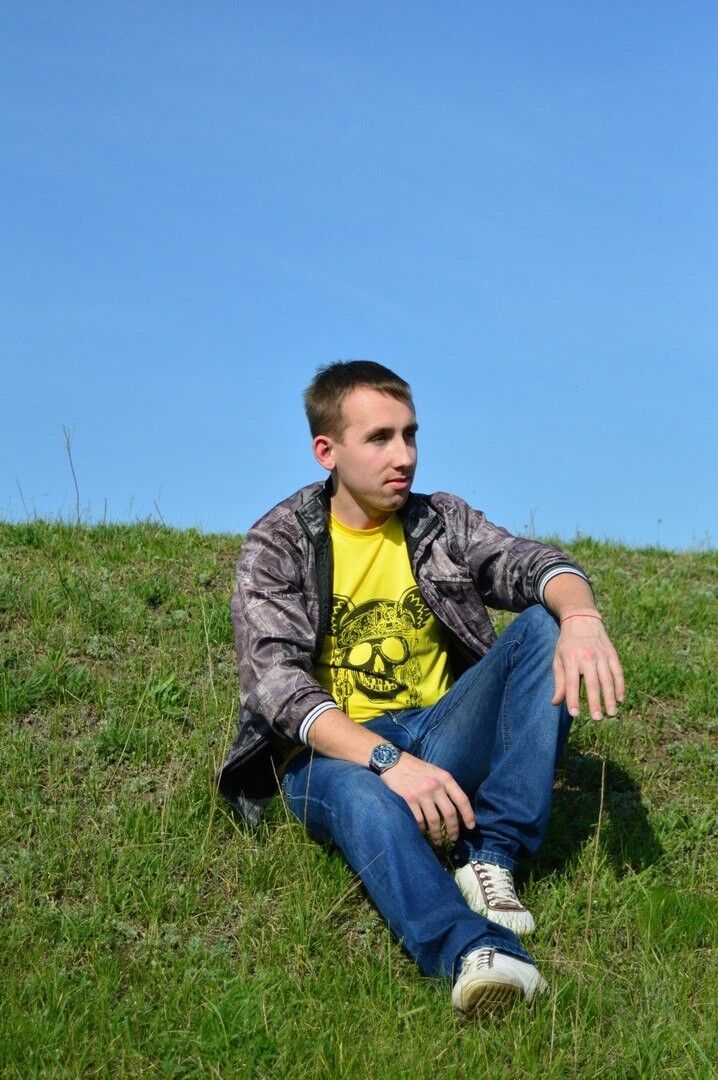  ,   Pavel, 32 ,   ,   , c , 