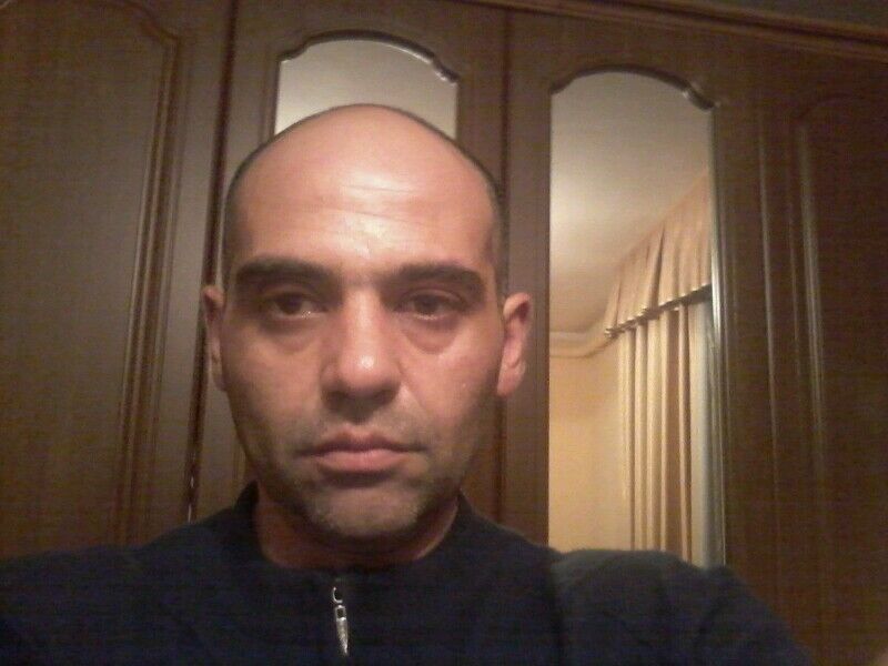  ,   Agasi, 46 ,   