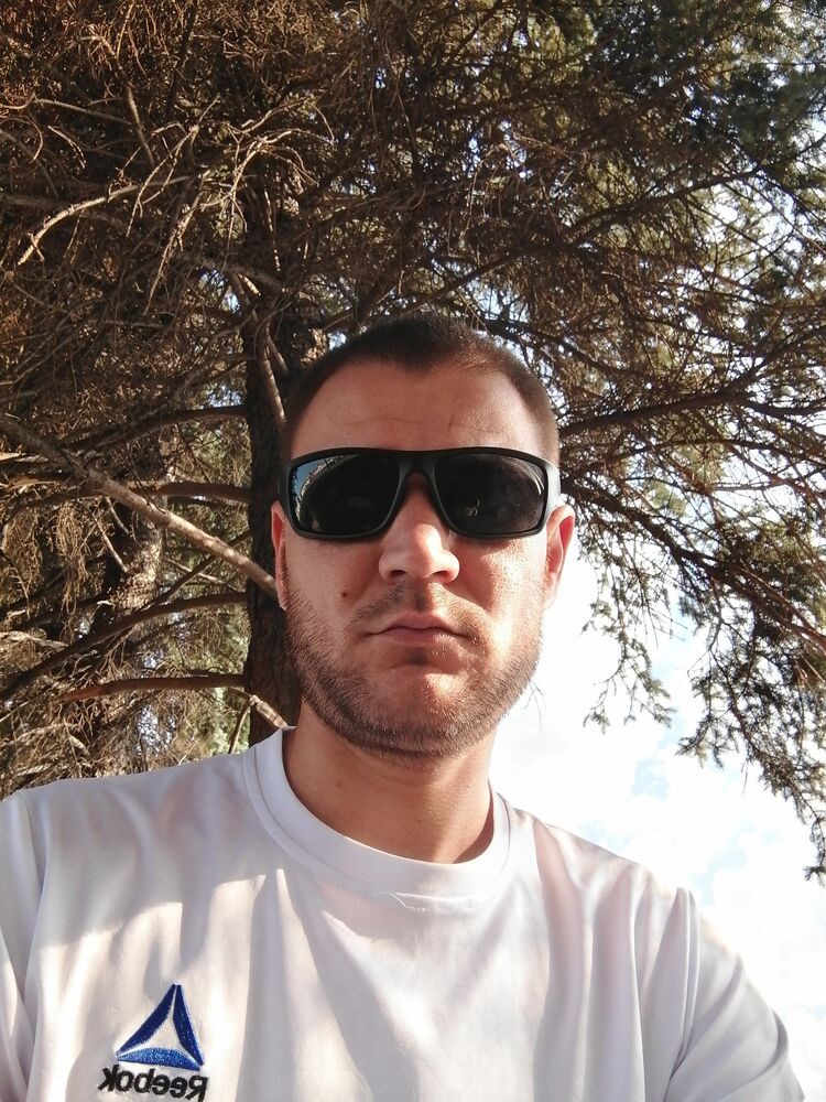  30117951  Sana, 36 ,     