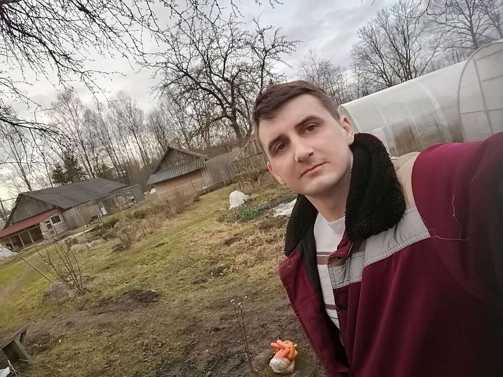  44311061  , 30 ,    