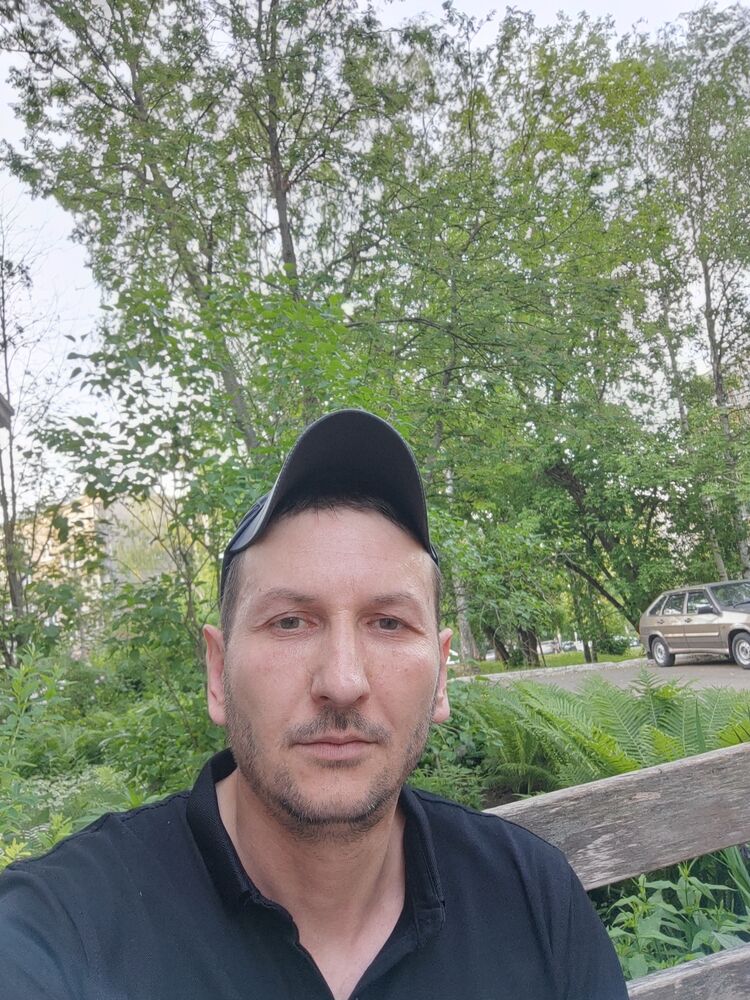  44779111  Dima, 42 ,    