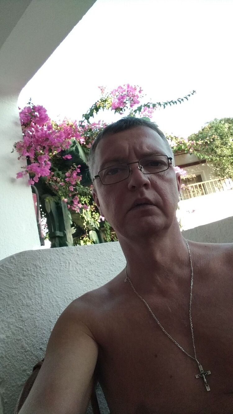  23067421  Valerii, 51 ,    