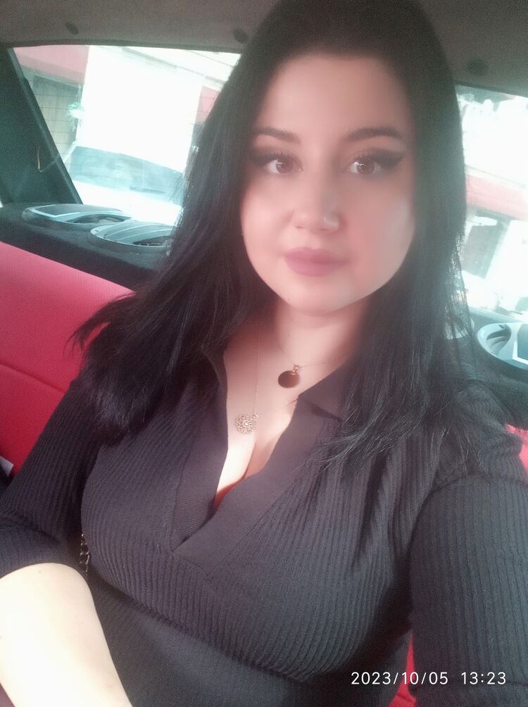  42586711  Marqo, 33 ,    