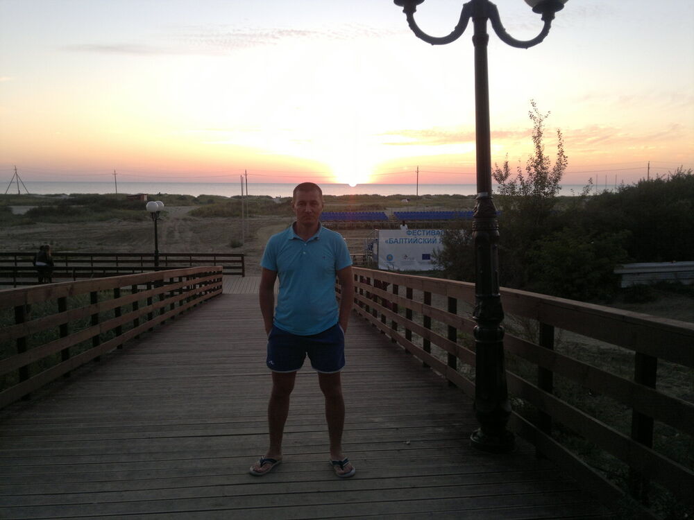  11999471  OLEG, 55 ,    