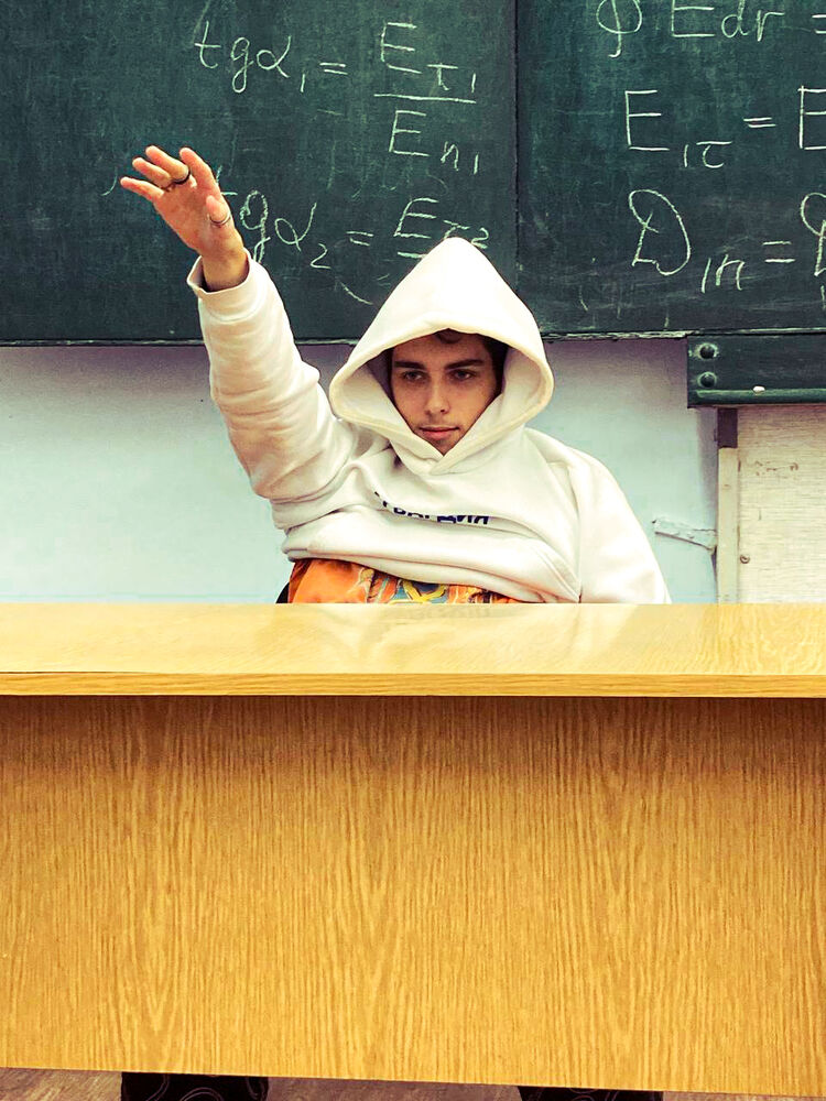 ���� 40244851 ����� �����, 20 ���, ���� ���������� � ���������