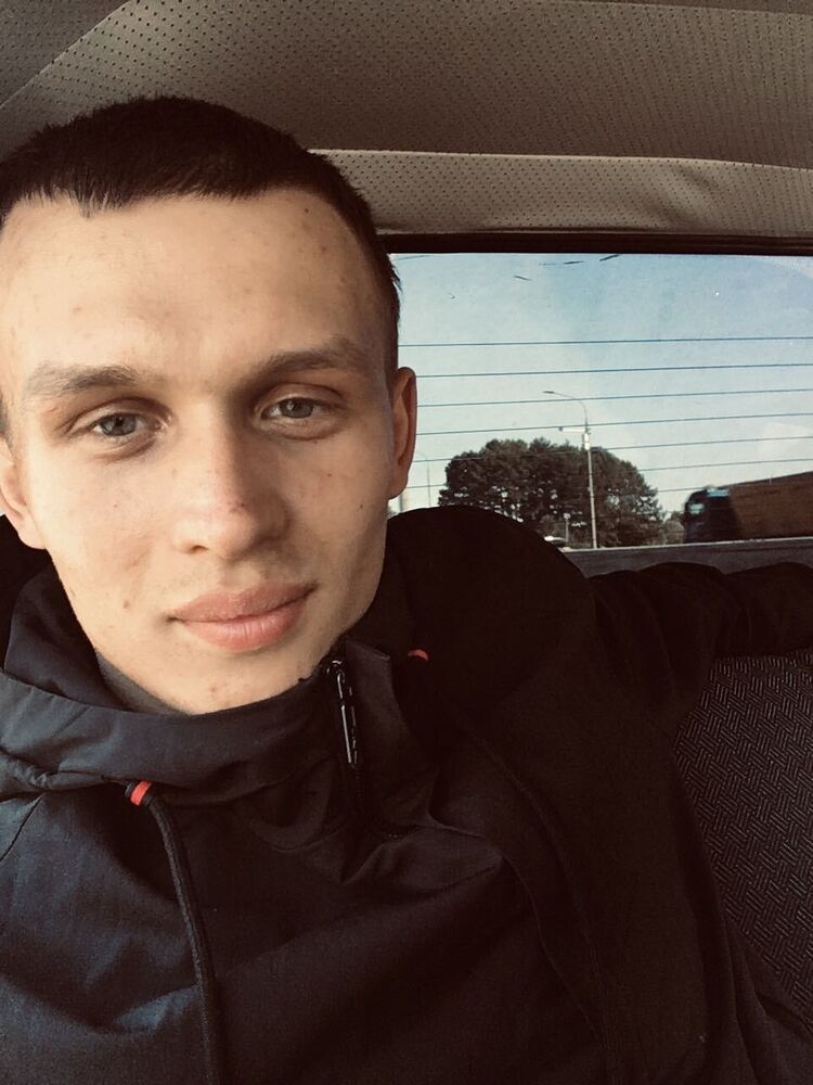  39077251  , 24 ,    