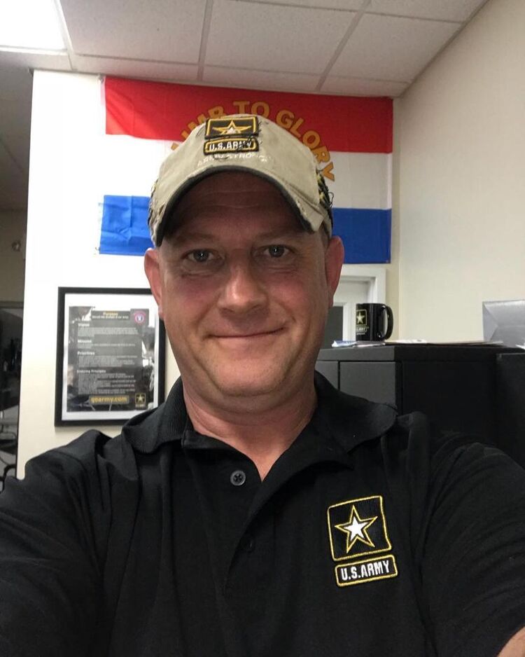  44624911  Jack leo, 42 ,    Palmer