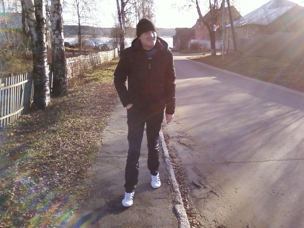  ,   Igor, 32 ,   