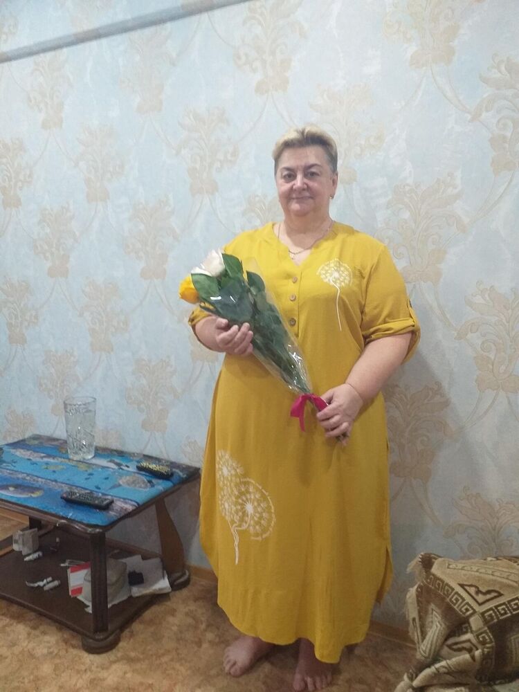  50432451  Svetlana, 59 ,    