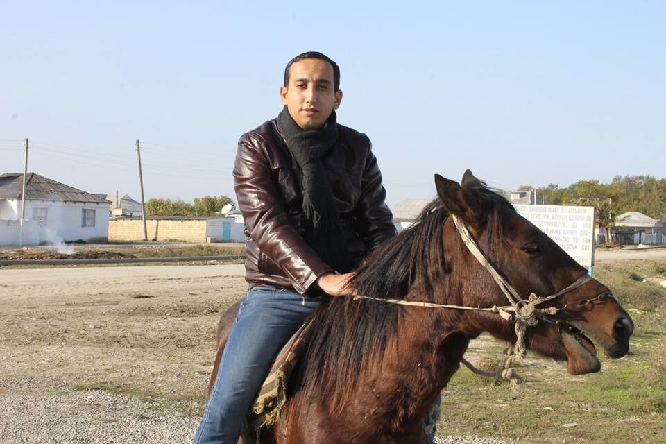  5186451  Ceyhun, 39 ,    