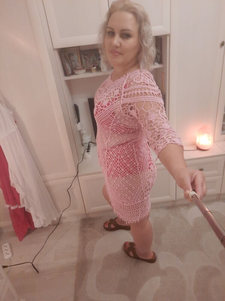  54661391  ANNA, 49 ,    