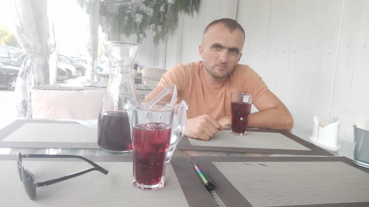  46561281  , 36 ,    