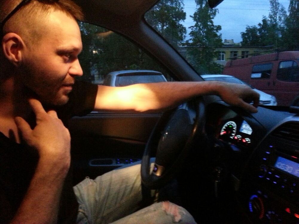  ,   Alex, 42 ,   ,   , c 