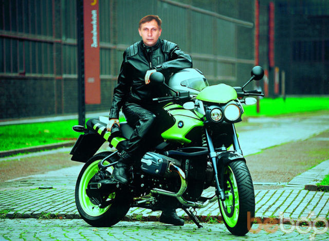  931381  Sergei, 55 ,    
