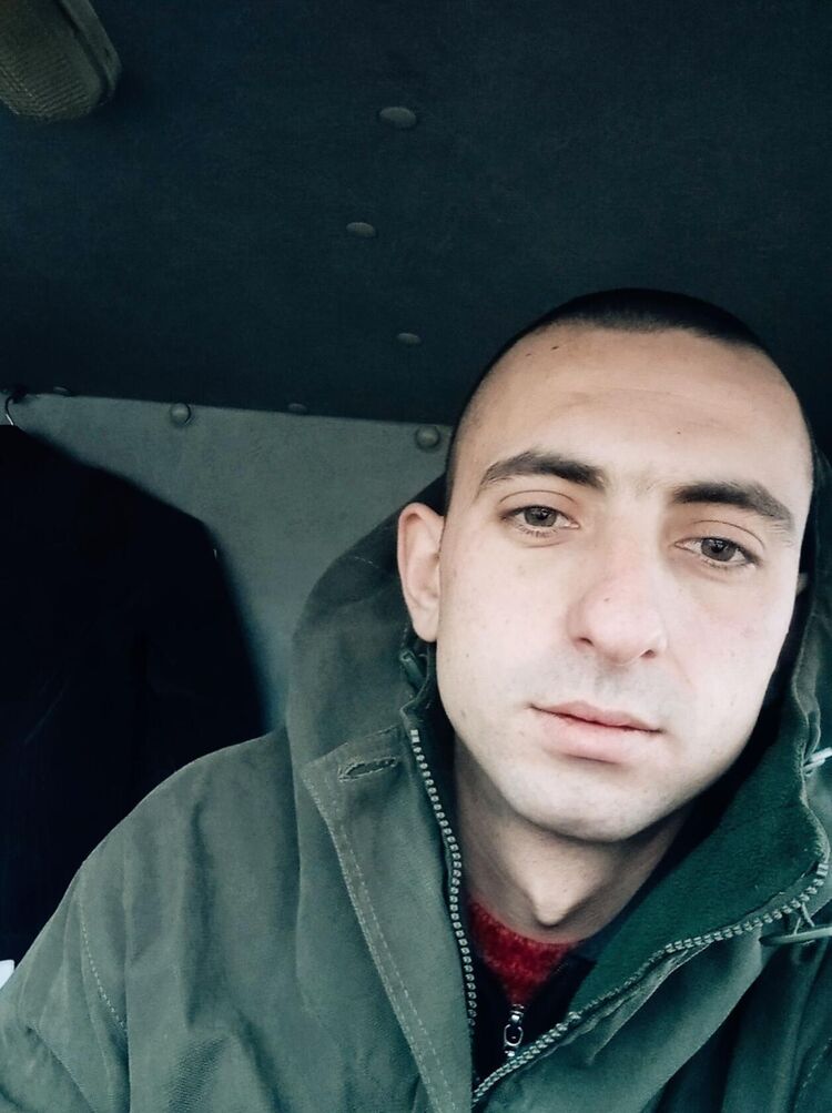  45870301  , 25 ,    