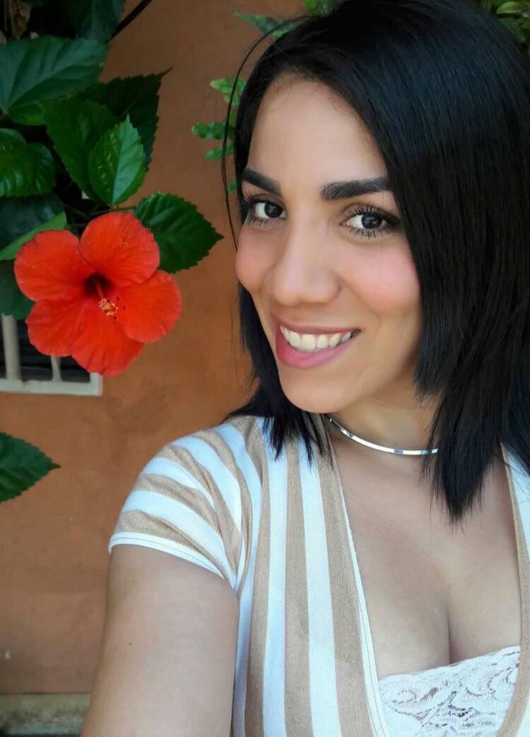  ,   Georgette, 37 ,   ,   , c 
