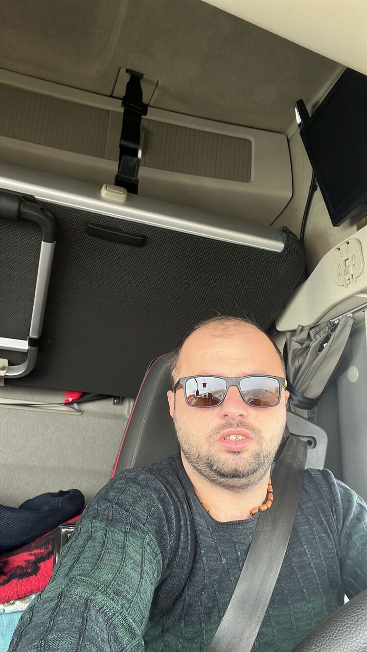 34620951  , 31 ,    