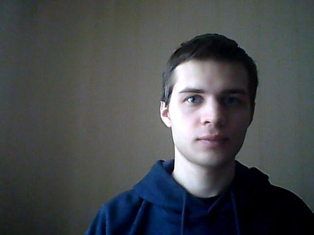  44238521  , 28 ,    