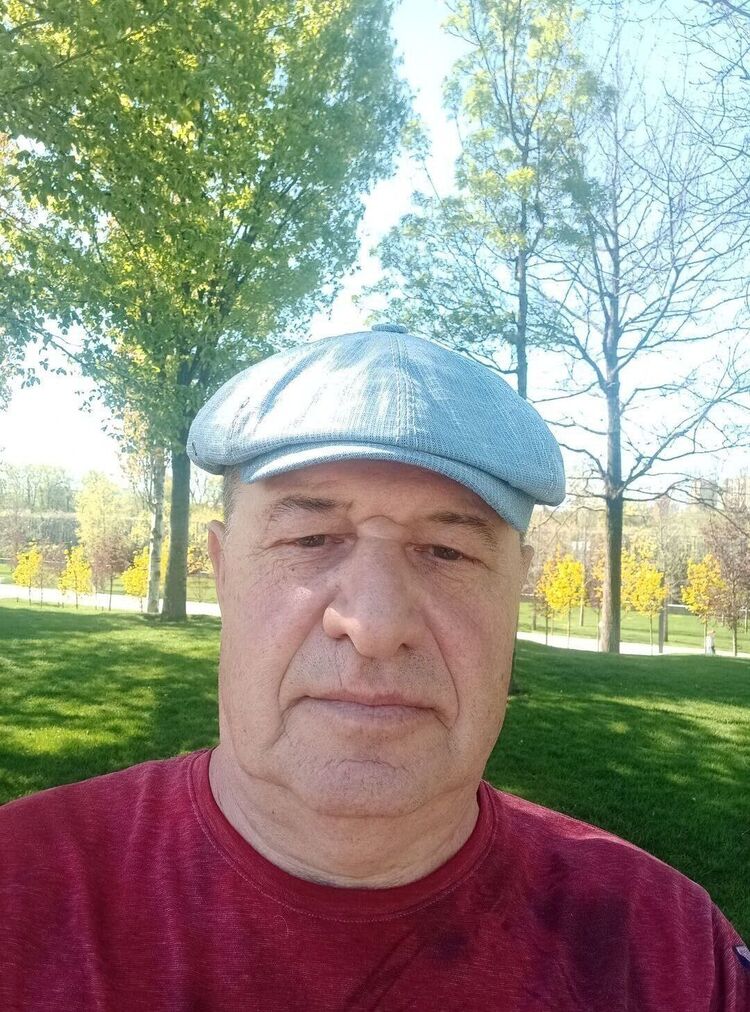  --,   , 62 ,   c 
