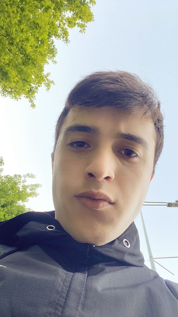  28348901  , 23 ,    