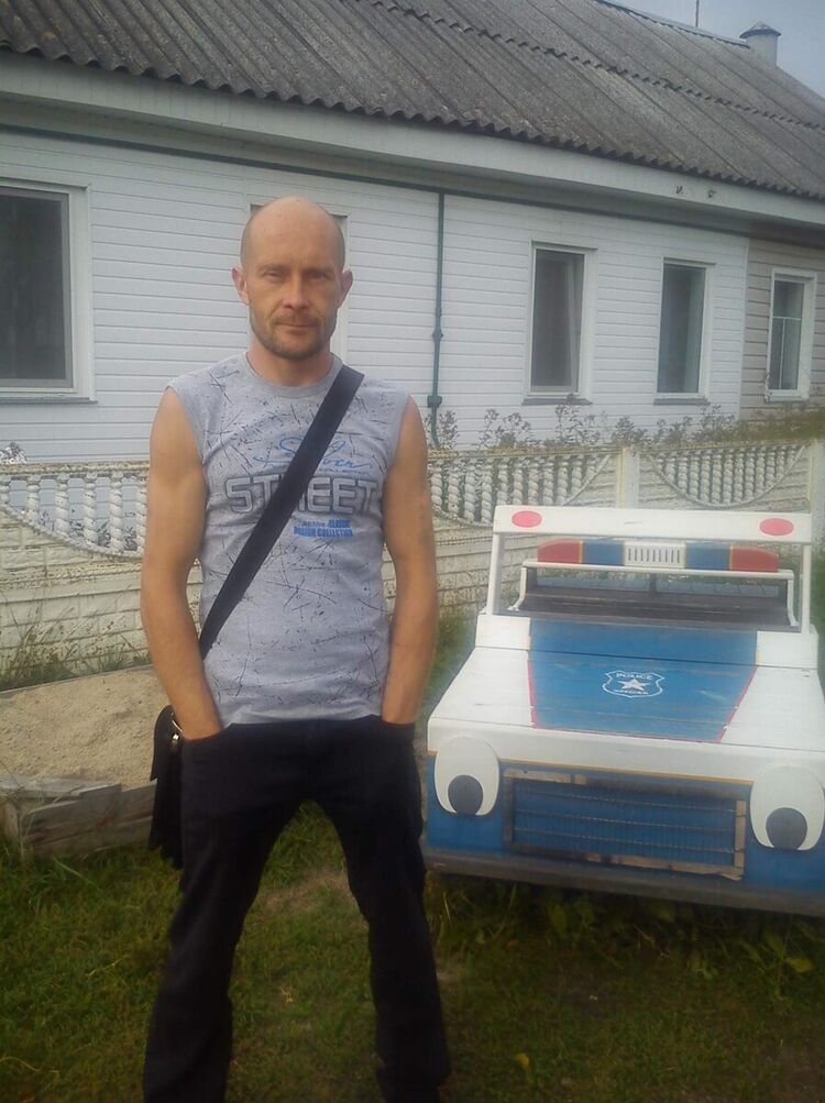  21316021  , 42 ,    