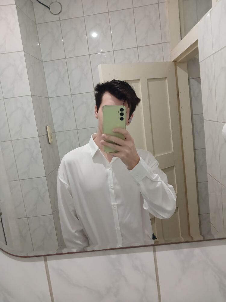 42240271  , 24 ,    