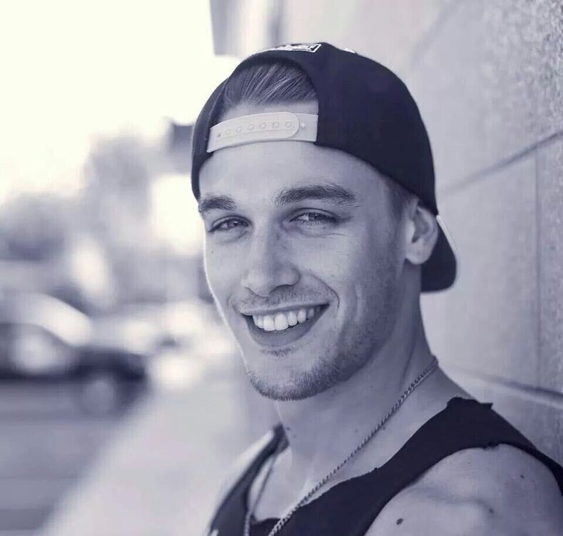 ���� 40025861 ������� ������, 39 ���, ���� ���������� � ������