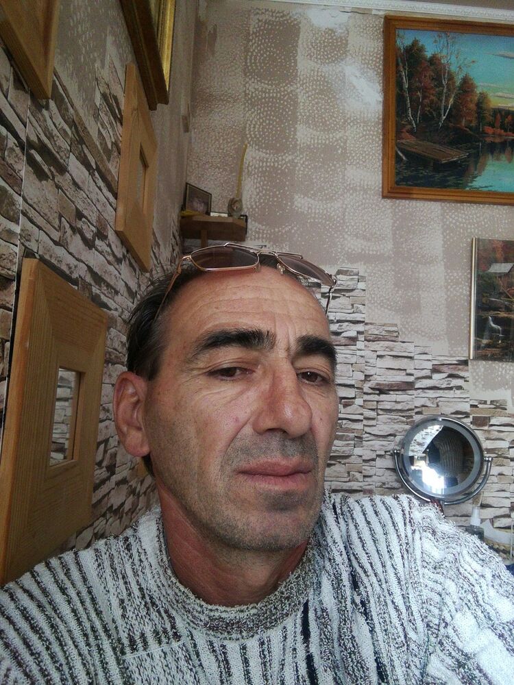 13649831  Vladimir, 60 ,    
